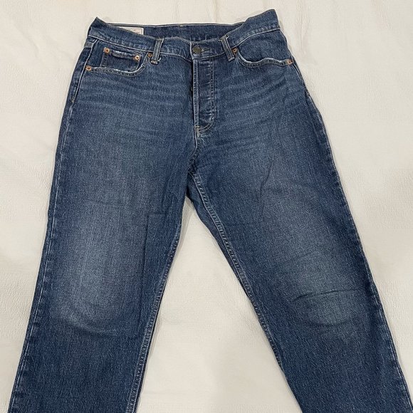 Gap High Rise Cheeky Straight Jeans with Washwell 29/8s - Picture 2 of 6